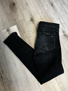 Rag & Bone/JEAN Black Skinny Jeans Distressed Size 26
